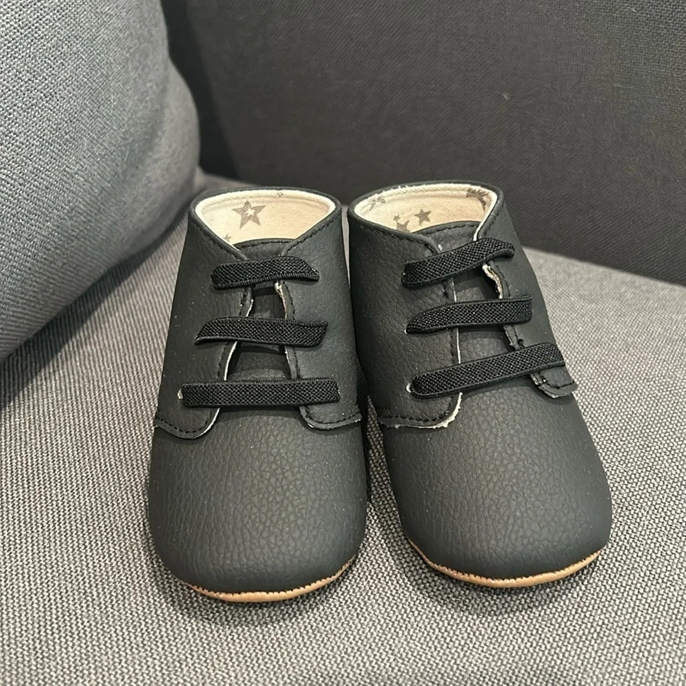 Ju-Ju-Be Chukka Boot Baby Shoes Size 3 Black